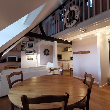 Phare Des Impressionnistes Apartment Honfleur Exterior foto